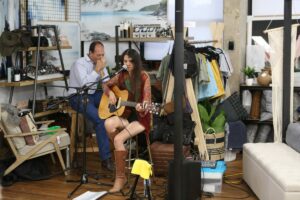 Sam Kurtz and Don Coombe performing at Whatever homewares in Mudgee